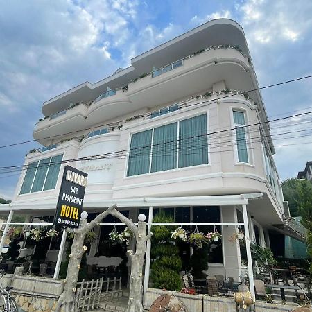Hotel Ujvara Belsh Esterno foto