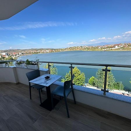 Hotel Ujvara Belsh Esterno foto